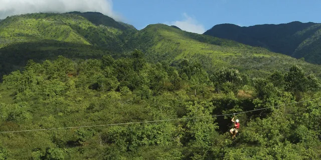 Maui Zipline Adventure in Ka'anapali - Image 5