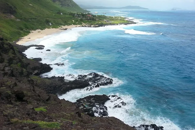 Oahu Convertible Tour of South Shore - Image 5