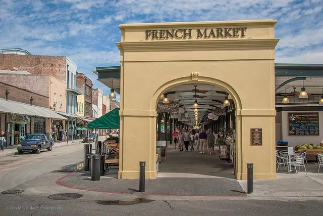 New Orleans Private Driving Tour - Image 3