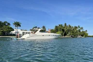 Miami Paddleboard and Yacht Adventure thumbnail 4