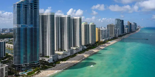 Miami Helicopter Tour: Iconic Coast and City Views - Image 1