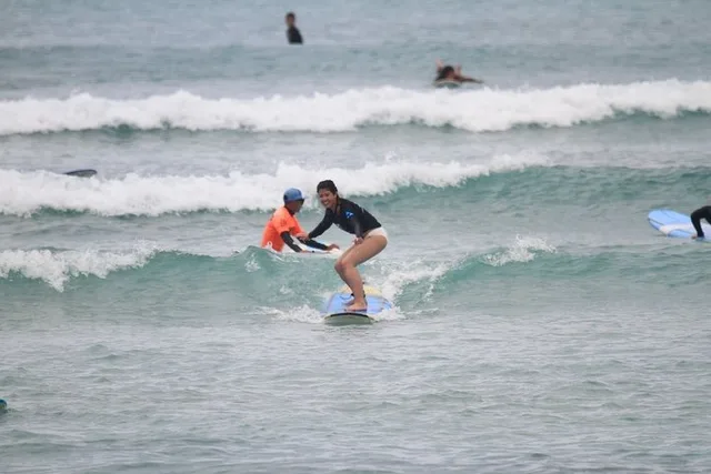 Waikiki Beach Surfing Lessons - Image 5