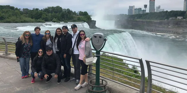 New York Niagara Falls Day Trip with Optional Boat Ride - Image 4