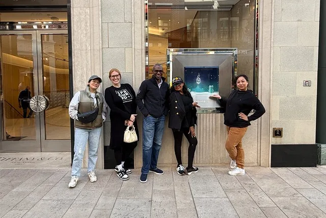 Beverly Hills Scavenger Hunt - Image 4