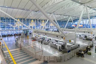 Osaka to Kanazawa City Private Transfer
