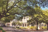 Savannah Historic Walking Tour thumbnail 3