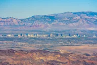 Las Vegas Helicopter Tour Over Hoover Dam thumbnail 4
