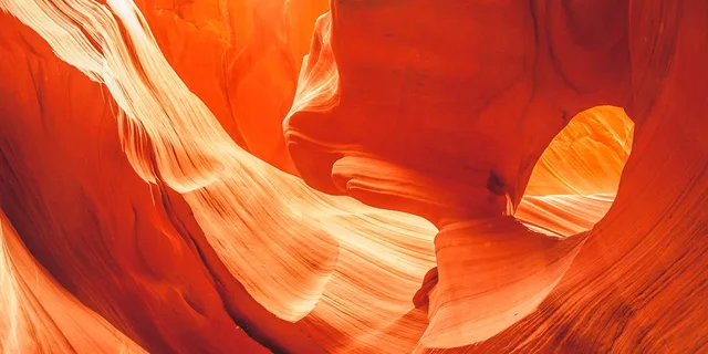 Las Vegas Antelope Canyon and Horseshoe Bend Tour - Image 3