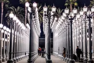 Los Angeles Private City Tour with Celebrity Homes thumbnail 2