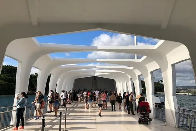 Pearl Harbor USS Arizona and USS Missouri Tour - Image 6