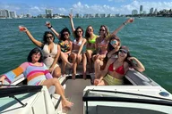 Miami Private Party and Swimming Tour thumbnail 3