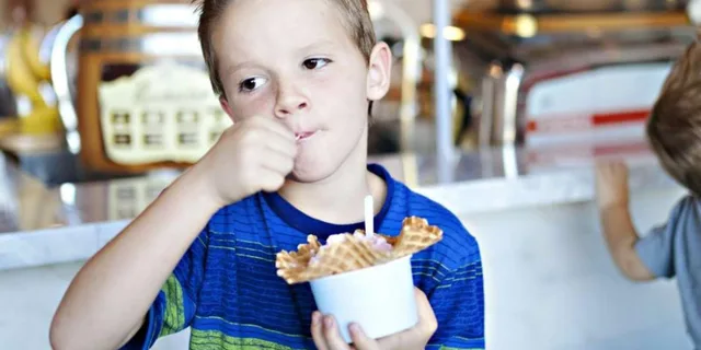 Orlando Food Tour at ICON Park 2 hr - Image 1