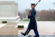 Arlington Cemetery Changing of the Guard Tour thumbnail 4