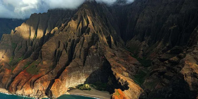 Kauai Helicopter Tour Doors-Off 1 hr - Image 5