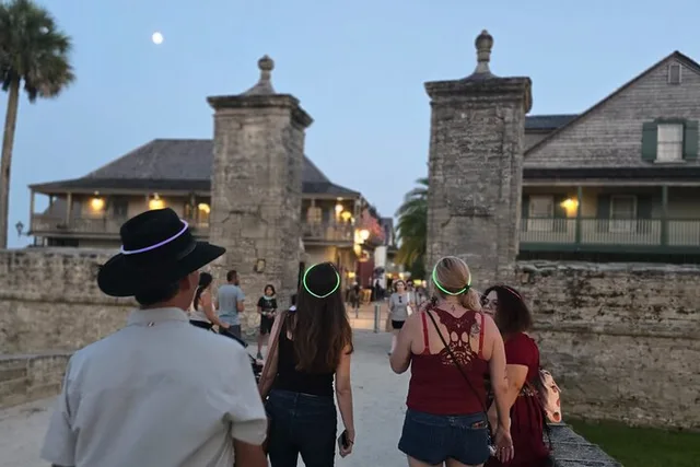 St. Augustine Ghost Walking Tour with Haunted Bars - Image 2