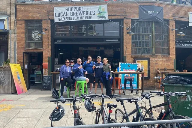 Brooklyn Beer Brewery and Pizza Bike Tour - Image 4