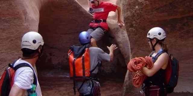 Moab Chamisa Canyon Canyoneering Adventure 5 hr - Image 5