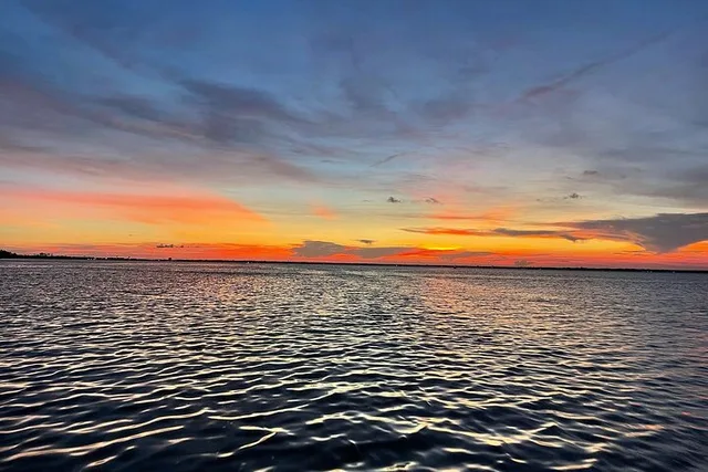 Destin Crab Island Sunset Tour - Image 4