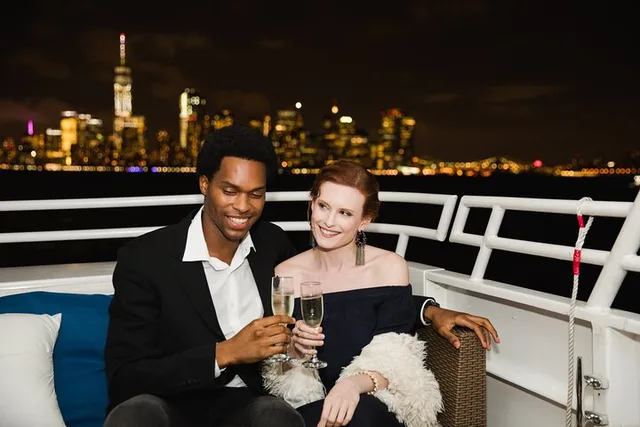 New York City New Year's Eve Fireworks Dinner Cruise - Image 3