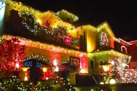 New York City Christmas Lights Bus Tour thumbnail 4