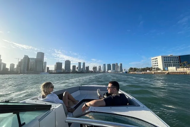 Fort Lauderdale Romantic Sunset Boat Cruise - Image 1