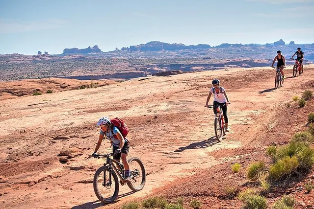 Moab Mountain Biking Tour for Beginners - Image 4