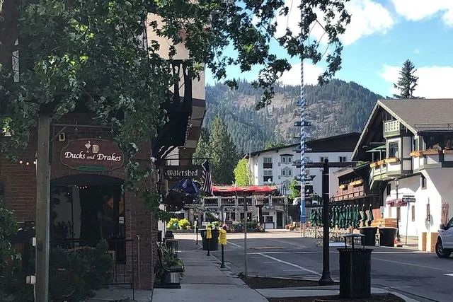 Leavenworth Self-Guided Audio Tour - Image 4