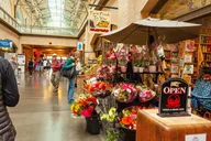 San Francisco Ferry Building Food Tour and Alcatraz thumbnail 4