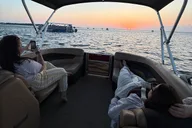 Destin Crab Island Private Excursion thumbnail 6
