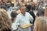 Washington DC Eastern Market Food Tour thumbnail 1