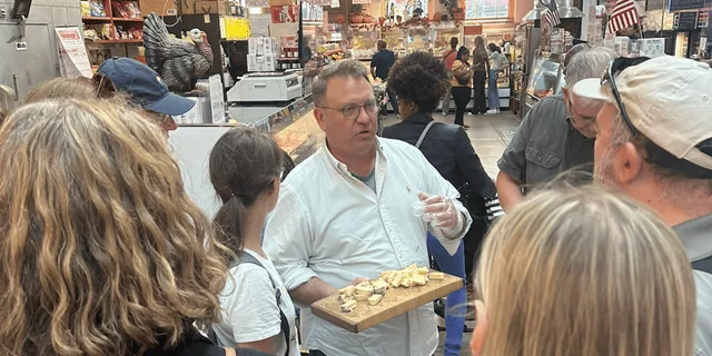 Washington DC Eastern Market Food Tour - Image 1