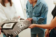 Santa Fe Canyon Road Art & History Walking Tour 2 hr thumbnail 4