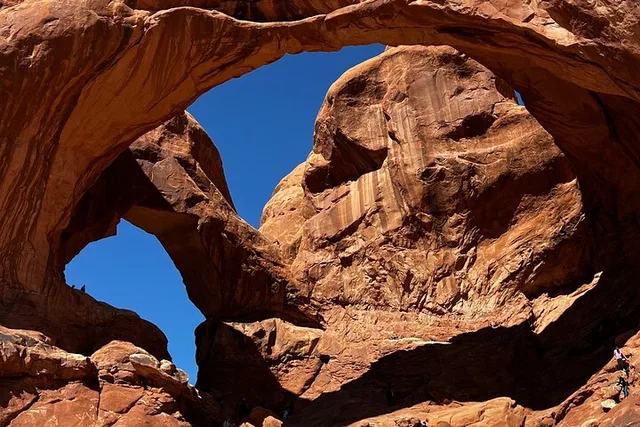 Arches and Canyonlands National Park Private Tour - Image 4