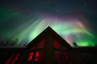 Fairbanks Northern Lights Lodge & Chase Tour thumbnail 4