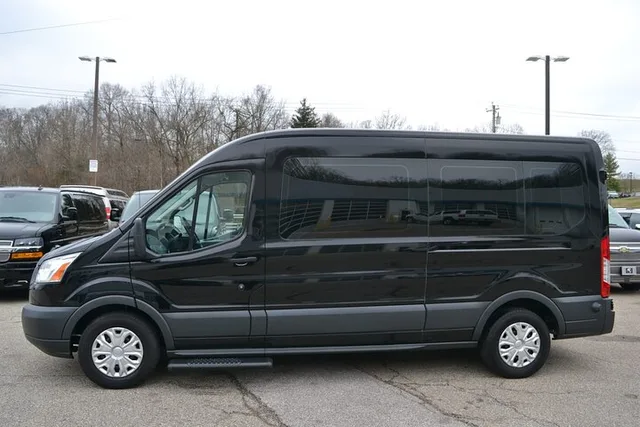 Las Vegas Private Airport Transfer by Ford Transit - Image 4