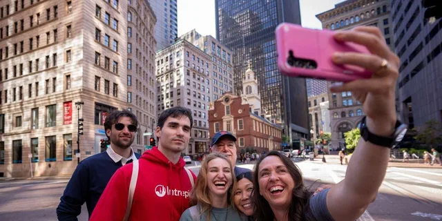 Boston Seafood and History Day Tour - Image 2