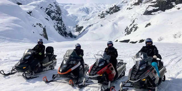 Seward Snowmobile Tour in Kenai Fjords - Image 1