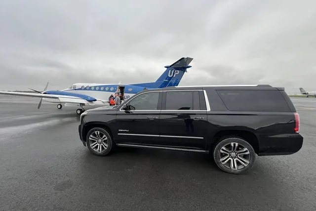 Nashville Airport Transfer Limo Service 60 min - Image 2