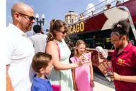 Chicago Hop-on Hop-off Bus Tour and 360 CHICAGO Deck thumbnail 6