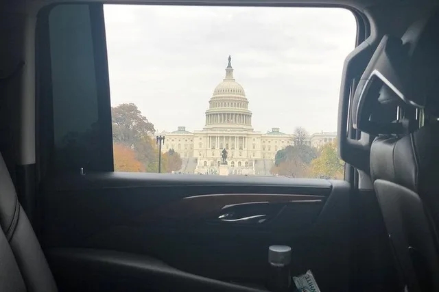 Washington DC Sightseeing Tour by Private Chauffeur - Image 1