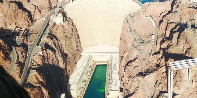 Las Vegas Grand Canyon Helicopter Tour - Image 6