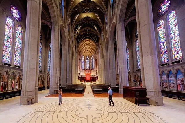 San Francisco Grace Cathedral Guided Tour - Image 3