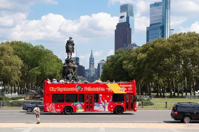 Philadelphia Hop-On Hop-Off Bus Tour - Image 2