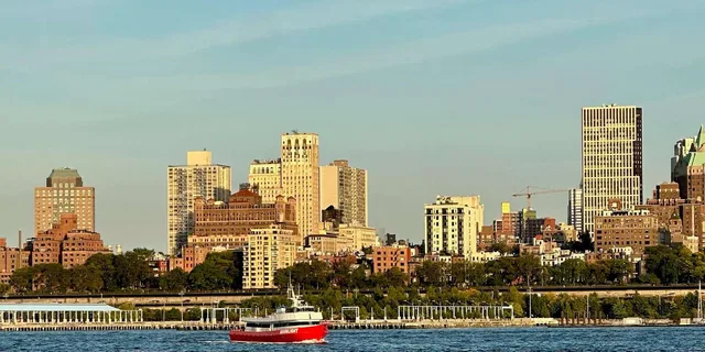 New York City Statue Express Cruise - Image 5