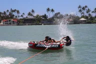 Hawaii Kai Bumper Tube Ride 15 Min thumbnail 4