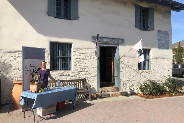 Monterey Walking Food Tour - Image 6