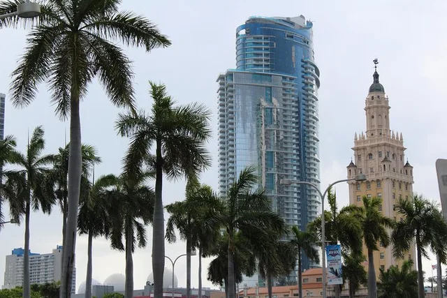 Miami City and Speedboat Tour - Image 4