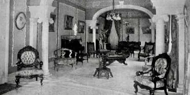 New Orleans Brothel History Walking Tour 2 hr - Image 2