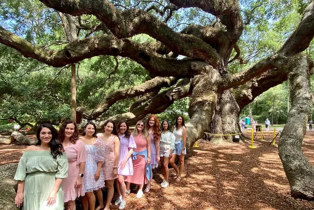 Charleston Winery, Brewery & Sightseeing Tour - Image 6