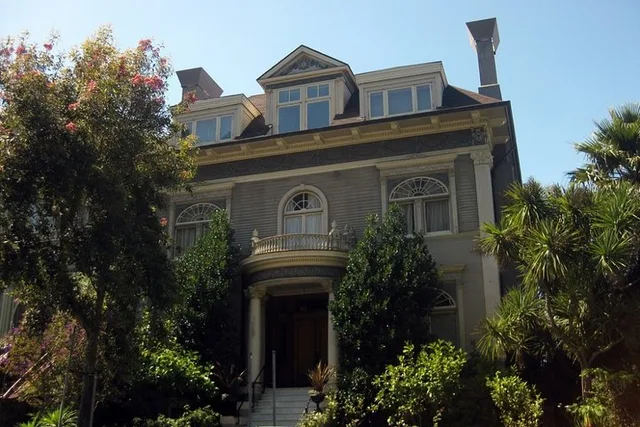 San Francisco Scavenger Hunt in Haight-Ashbury - Image 6